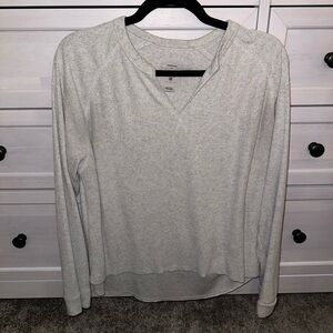 billabong v-neck sweatshirt